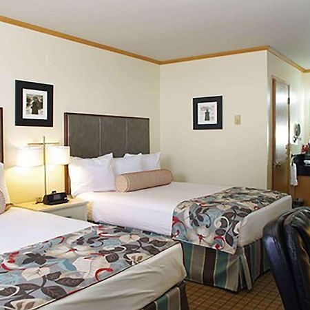 River House Inn, A Baymont By Wyndham Florence Extérieur photo